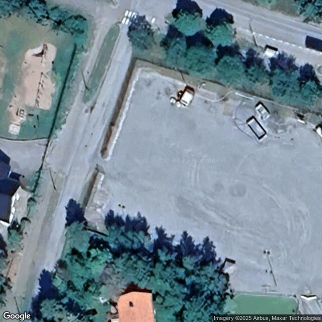 Iittalan koulukeskuksen luistelukenttä