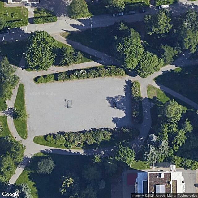 Ilvespuiston luistelukenttä