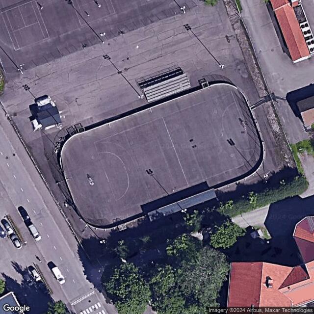 Järvenpään keskuskentän jäärata 1