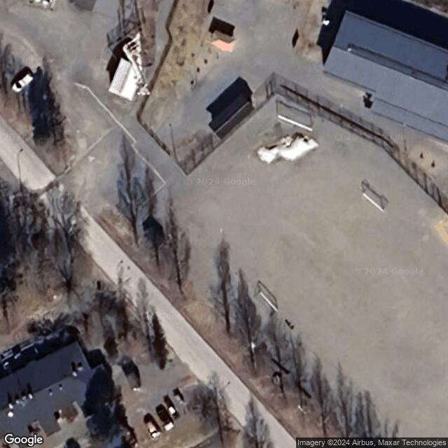 Kämmenniemen koulun kaukalo