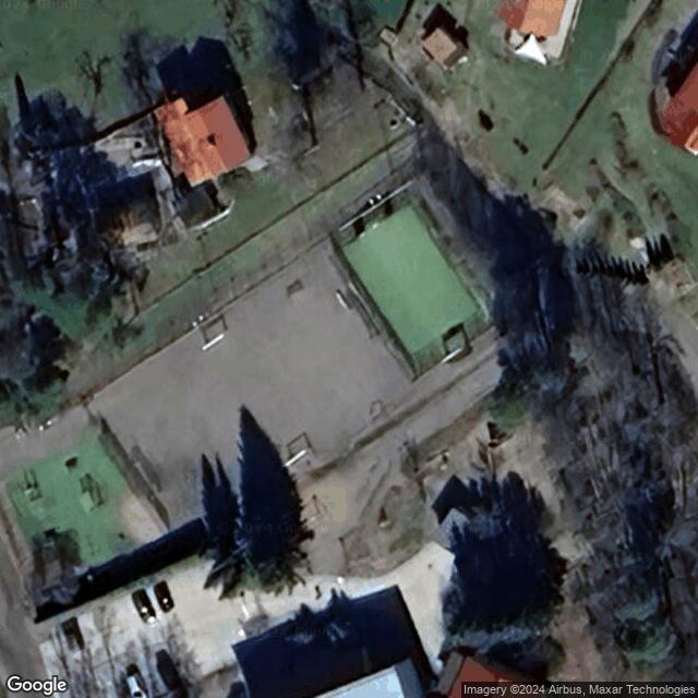 Kuusiston koulun luistelukenttä