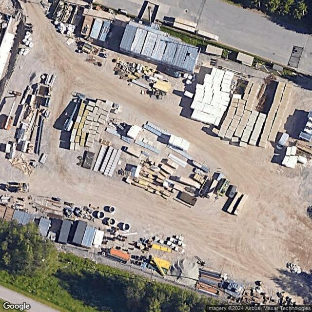 Leppävaaran urheilupuiston luistelukenttä