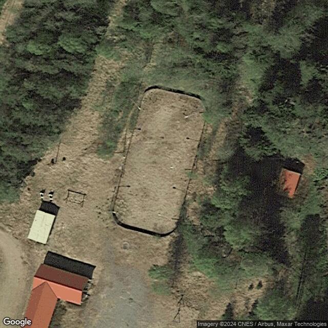 Mahlun koulun kaukalo