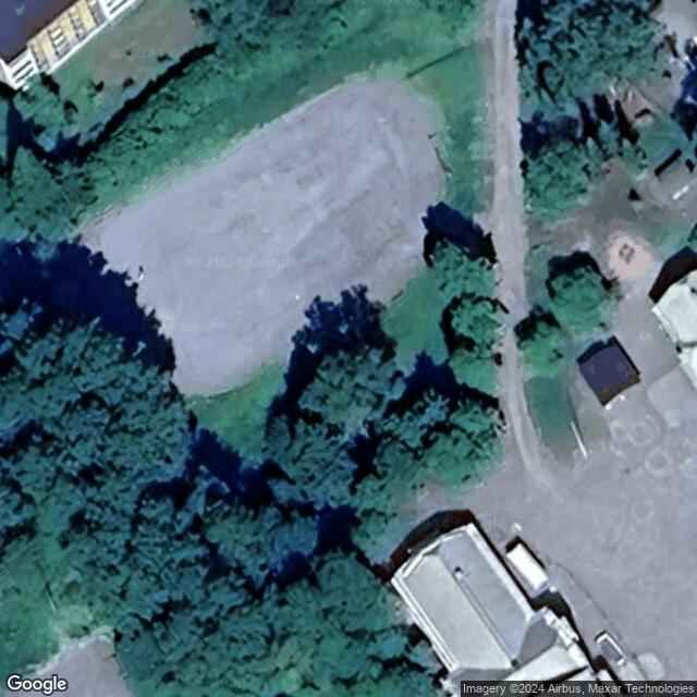 Ortelan koulun luistelukenttä