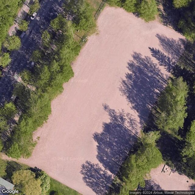 Oulunkyläntienkenttä / Luistelukenttä