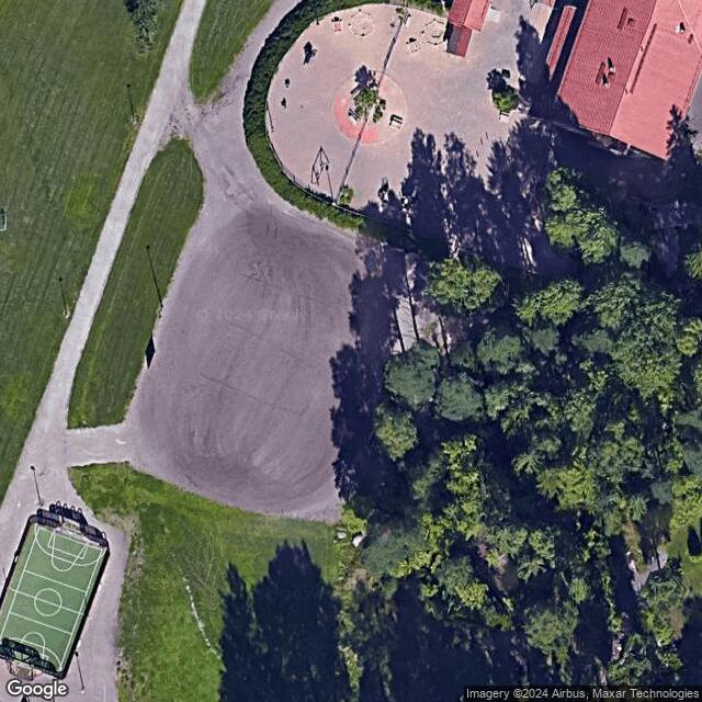 Päivölänlaakson luistelukenttä