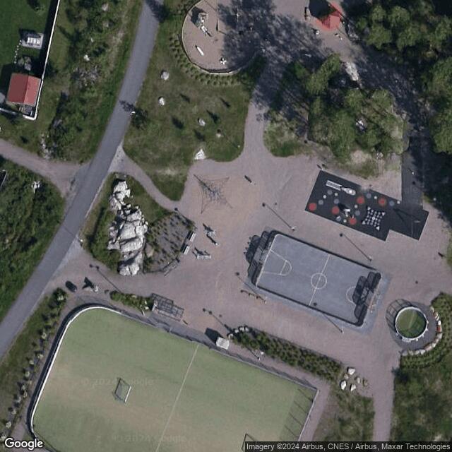 Peikkometsän jääkiekkokaukalo