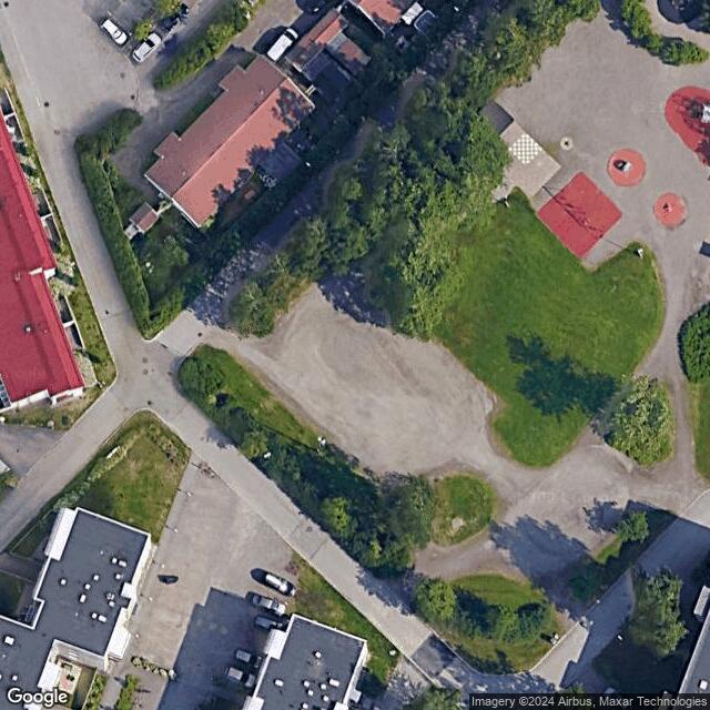Puroniitynpuisto / Luistelukenttä