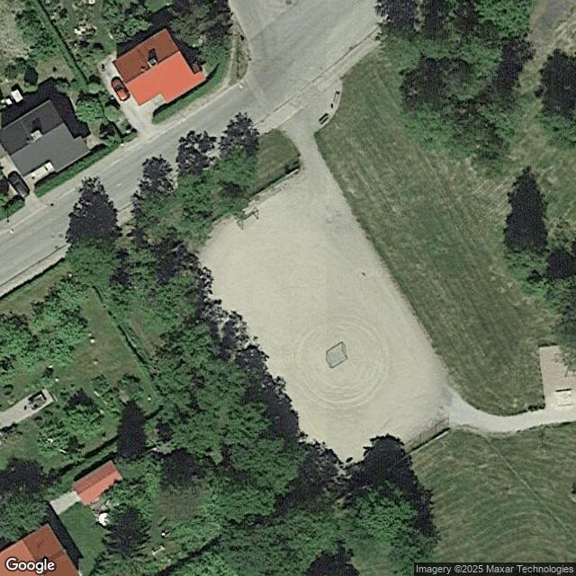 Riihelänpuiston luistelukenttä