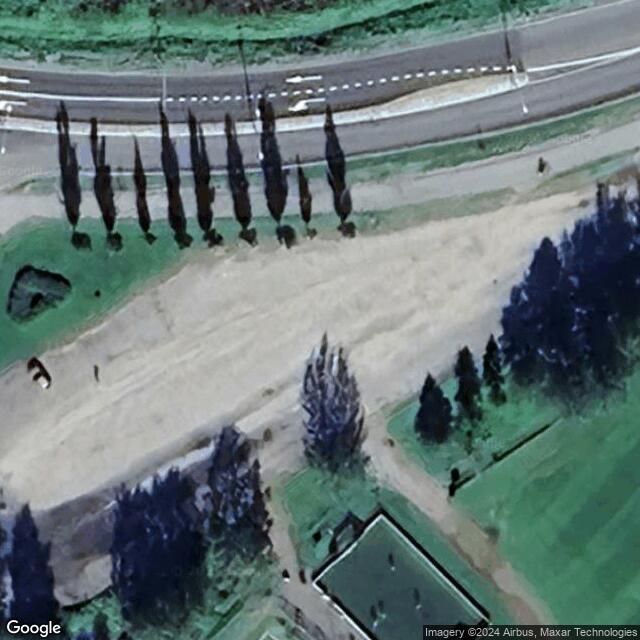 Monitoimiviheriön parkkipaikka