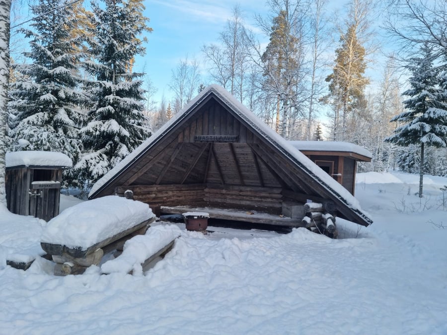 Kirkkovuoren valaistu latu