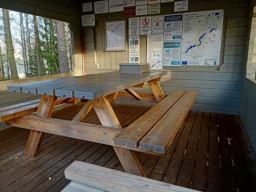 Kråknas Laavu