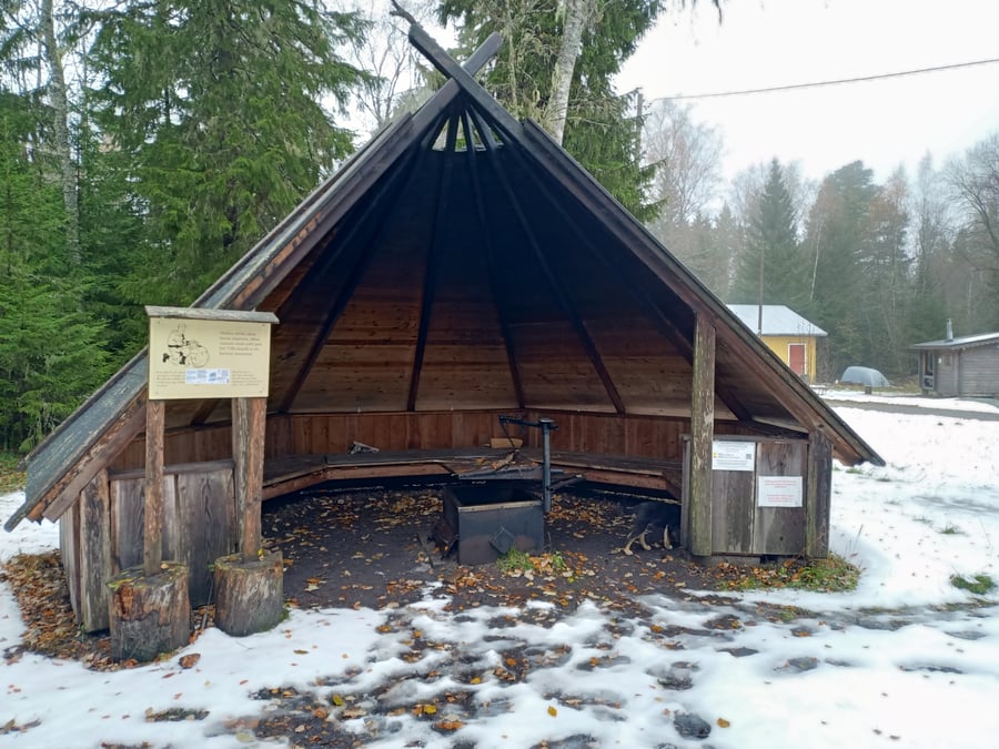 Sommarön Laavu