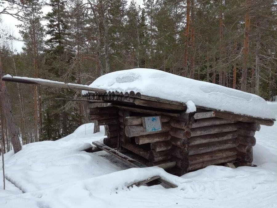 Mustalammen laavu - Savonlinna