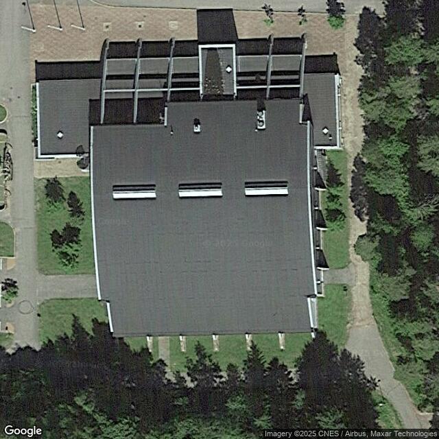 Liikuntahallin kiipeilyseinä Kontiolahti