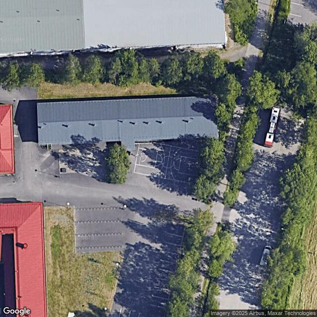 Helsingin medialukio / Koripallokenttä