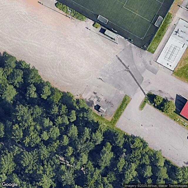 Kurkimäen liikuntapuisto / Yhden korin koripallokenttä