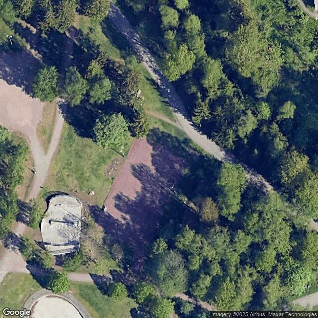 Leikkipuisto Maunula / Koripallokenttä