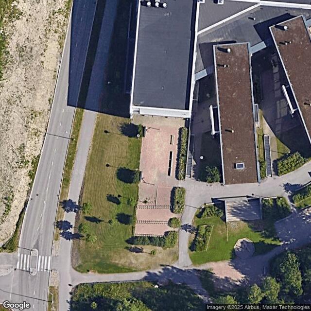 Ruusutorpan koulun koripallokenttä 1
