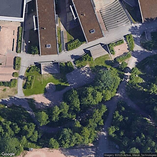 Ruusutorpan koulun koripallokenttä 2