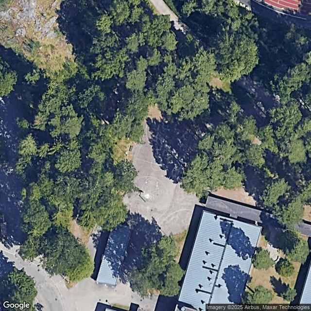 Vuoniityn peruskoulu / Koripallokenttä