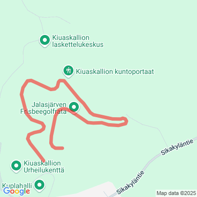 Kiuaskallion valaistu latu