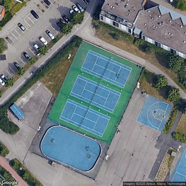 Arabianrannan liikuntapuisto / Tenniskenttä 2