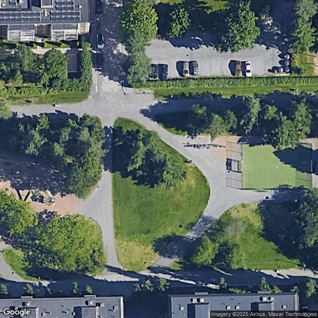 Osmonpuiston itäinen kenttä