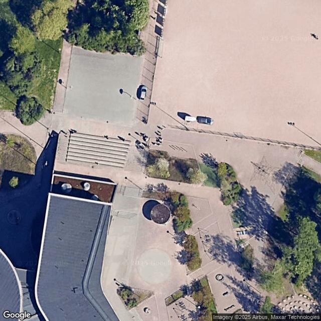 Kirkkojärven koulun ulkokuntoiluvälineet