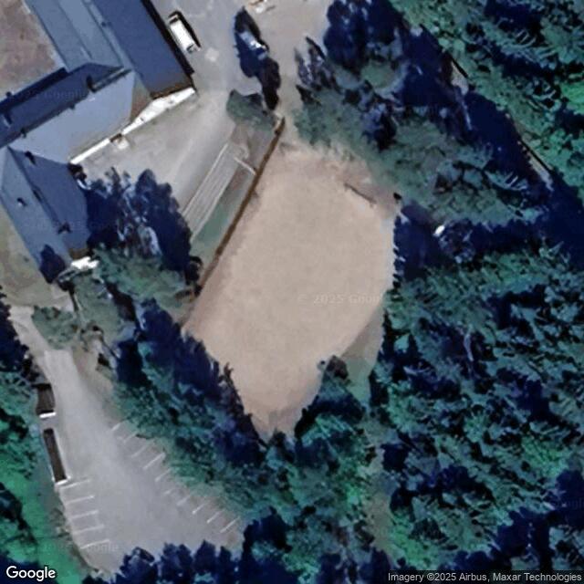 Kivijärven koulun pallokenttä Lahti