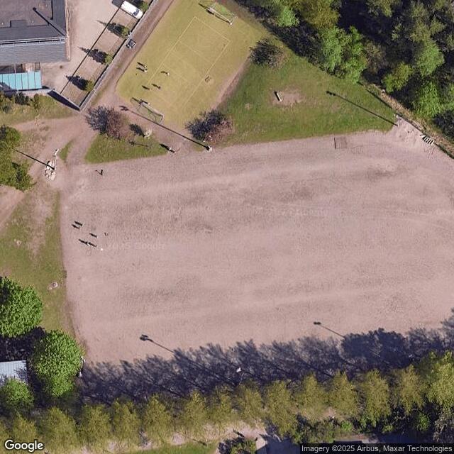 Kivitorpankenttä / Hiekkakenttä