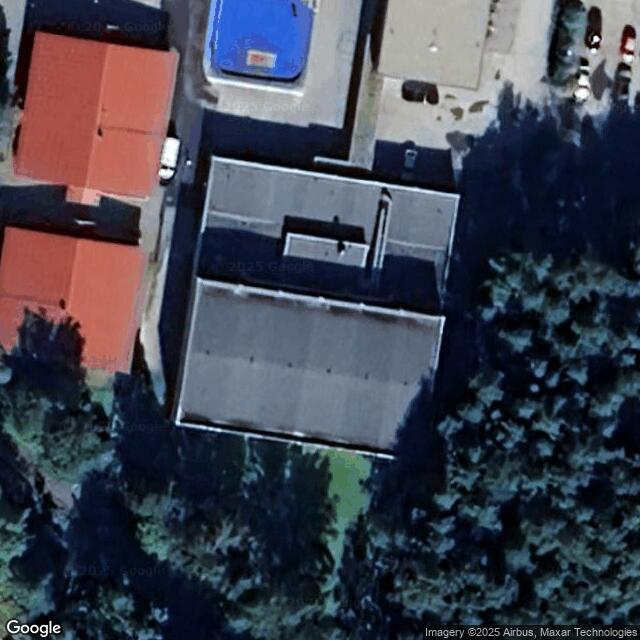 Isolahden koulun liikuntasali Isolahti