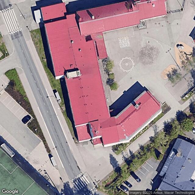 Itä-Hakkilan koulun liikuntasali