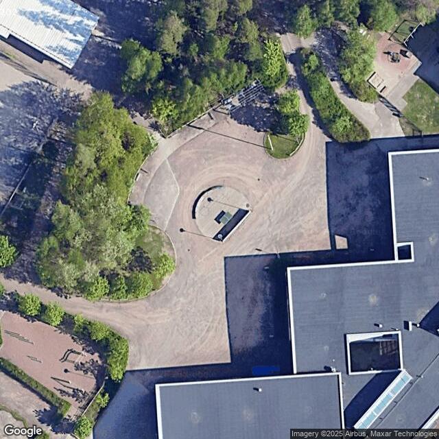 Järvenperän koulun ulkopöytätennispöytä