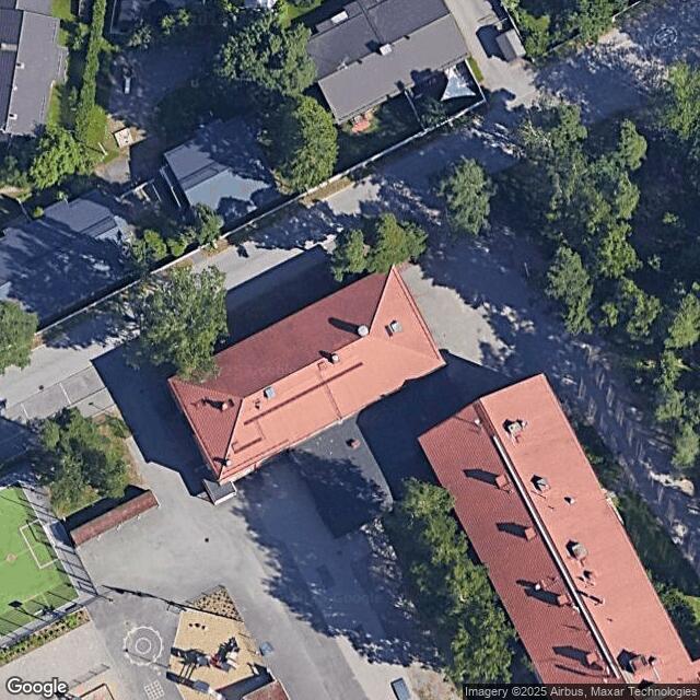 Jokiniemen koulu/tiilitalo liikuntasali