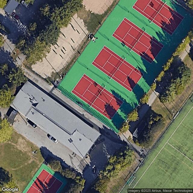 Kannelmäen liikuntapuisto / Tenniskenttä 4