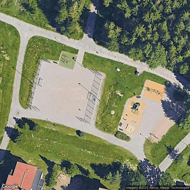 Karosenpuiston kenttä