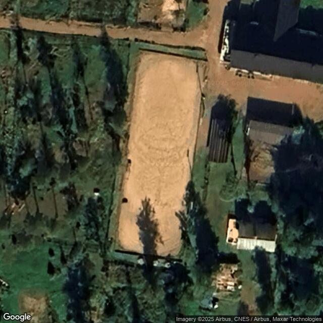 Granlunda Gård / ratsastuskenttä
