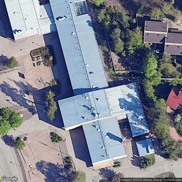 Viherlaakson alakoulun liikuntasali