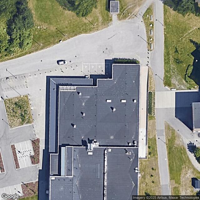Hakunilan uimahallin kuntosali