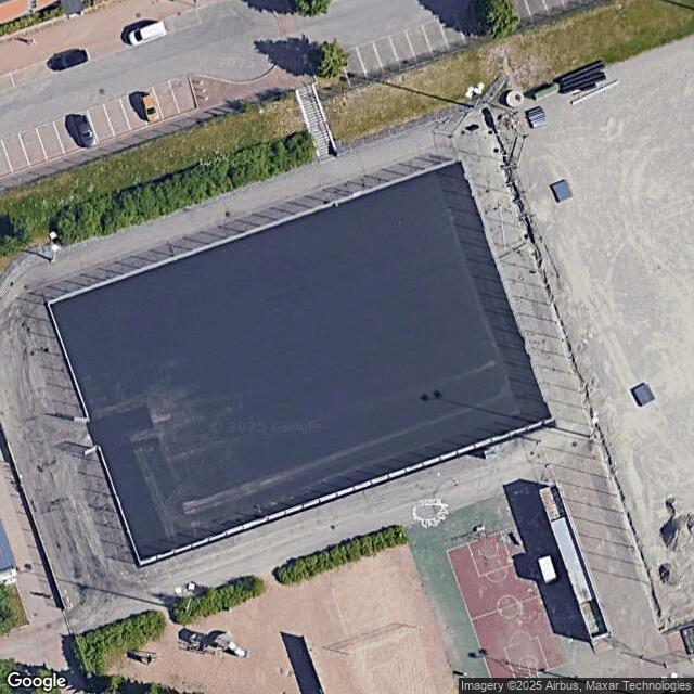 Herttoniemenrannan liikuntapuisto / Tenniskenttä 3