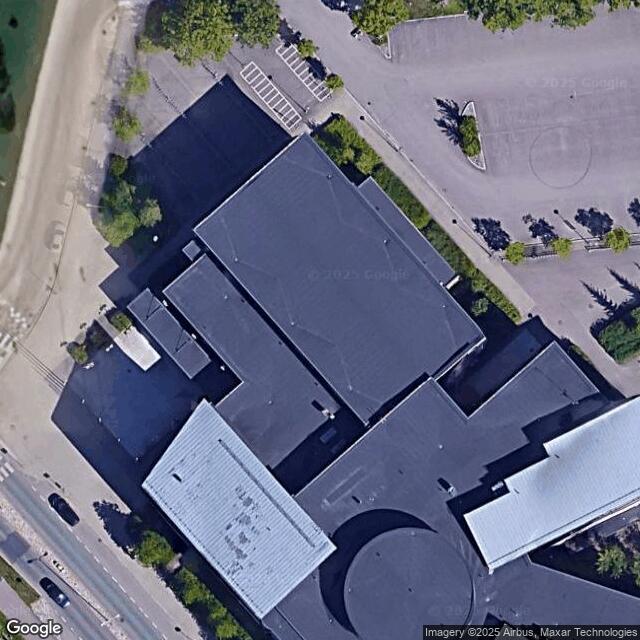 Lukion liikuntasali Järvenpää