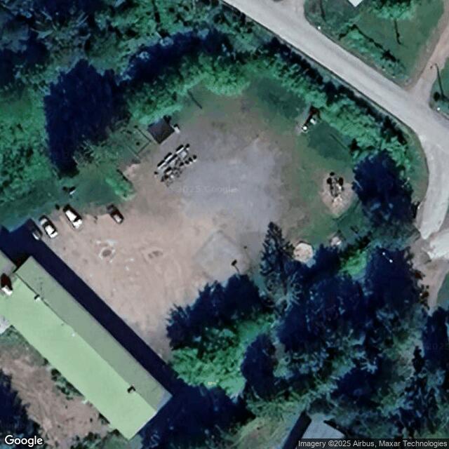 Hiirijärven entisen koulun hiekkakenttä