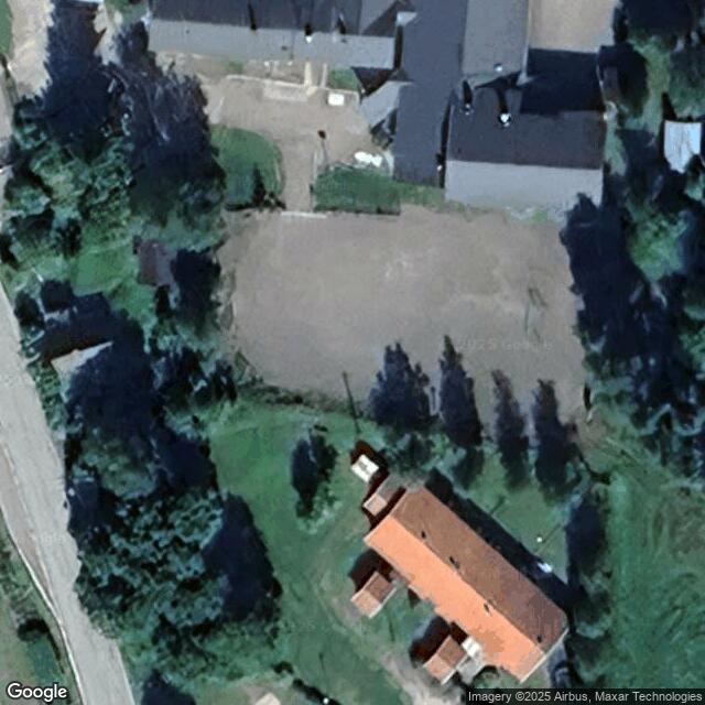 Luhtikylän koulun pituushyppypaikka