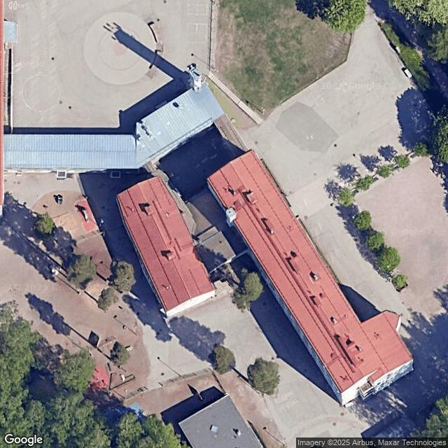 Månsas lågstadieskola / Liikuntasali
