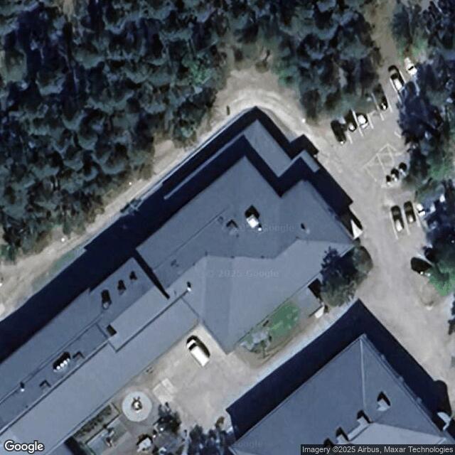 Mäntynummen koulun liikuntahalli