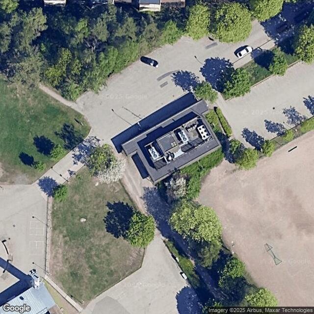 Maunulan liikuntahalli / Kuntosali