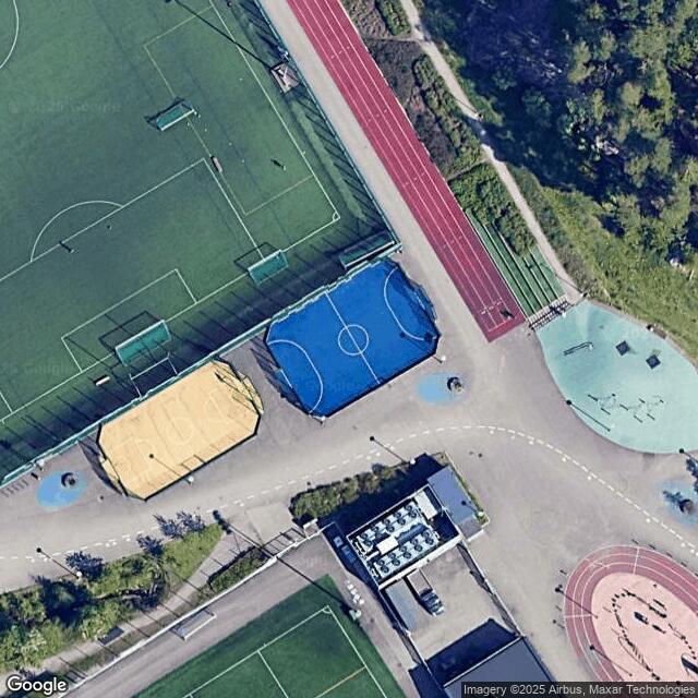 Keski-Espoon urheilupuiston miniareena 1
