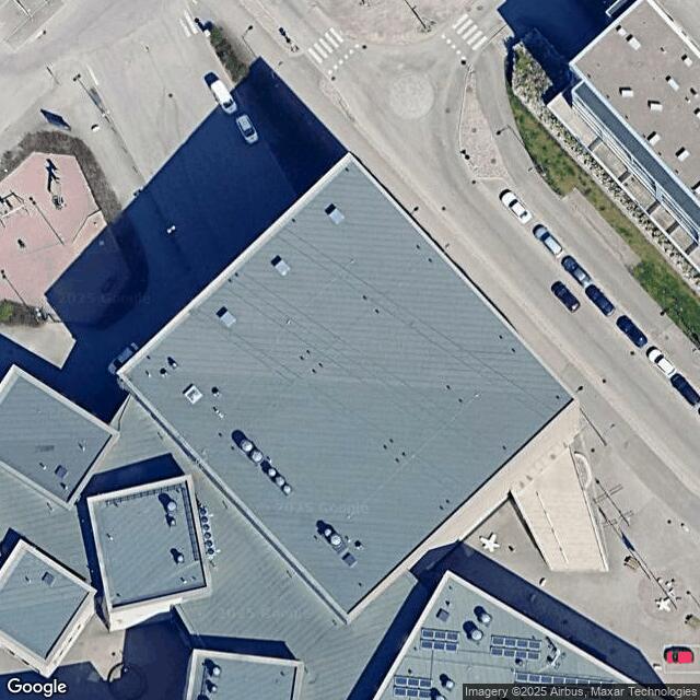 Opinmäen koulun liikuntahalli