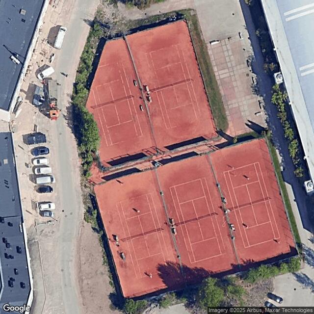 Tapiolan tennispuiston ulkotenniskentät
